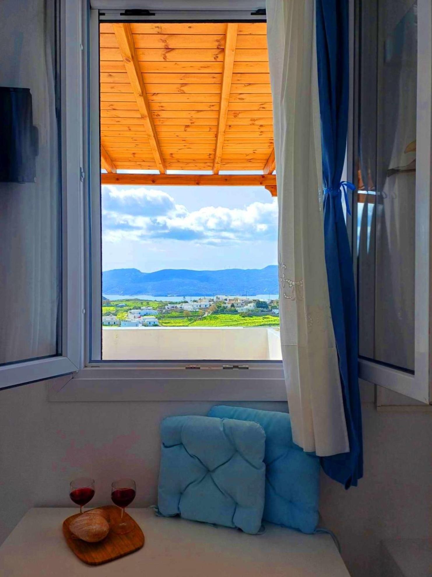 Georgia Rooms Milos Plaka  Exterior foto