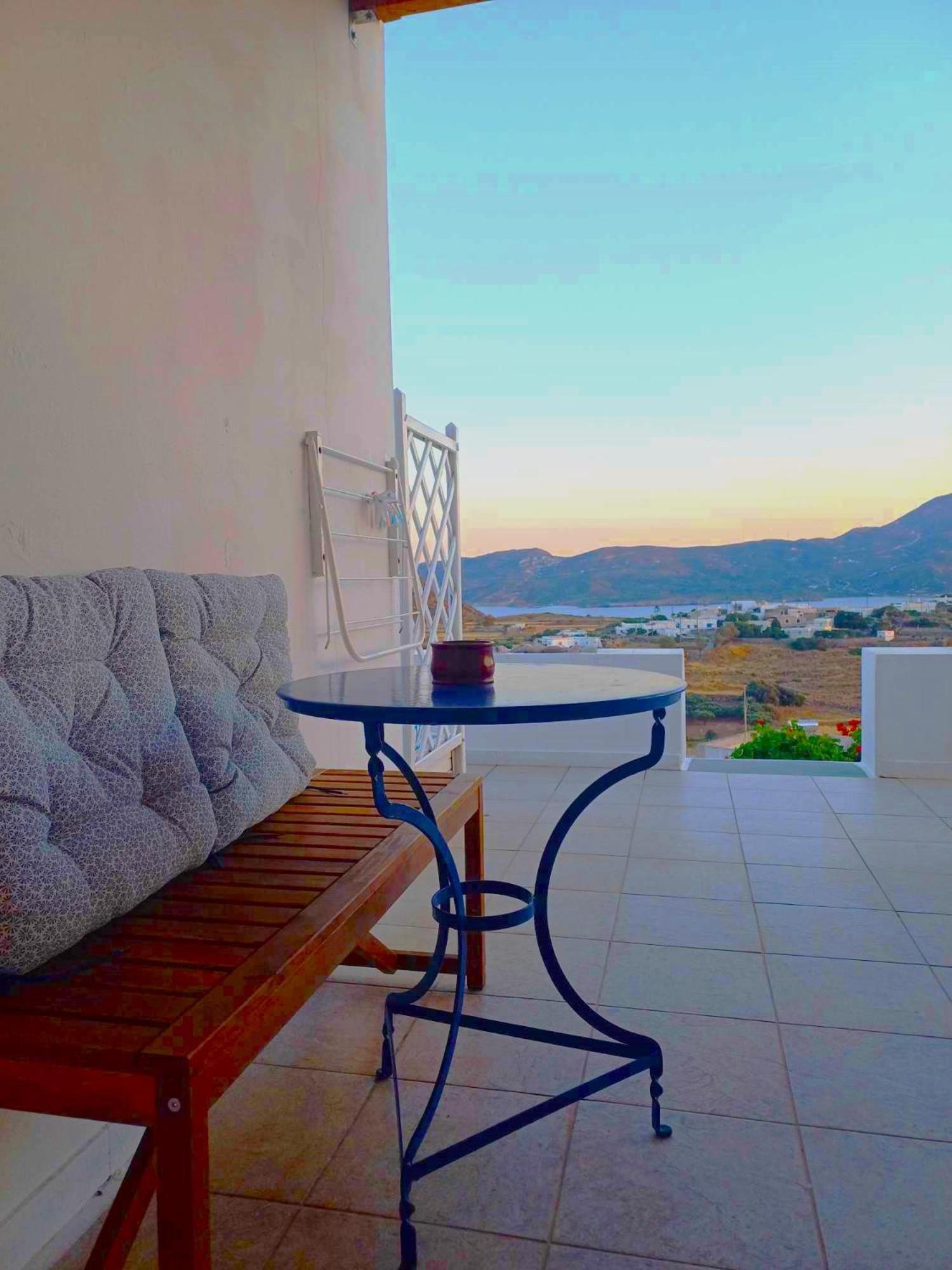 Georgia Rooms Milos Plaka  Exterior foto