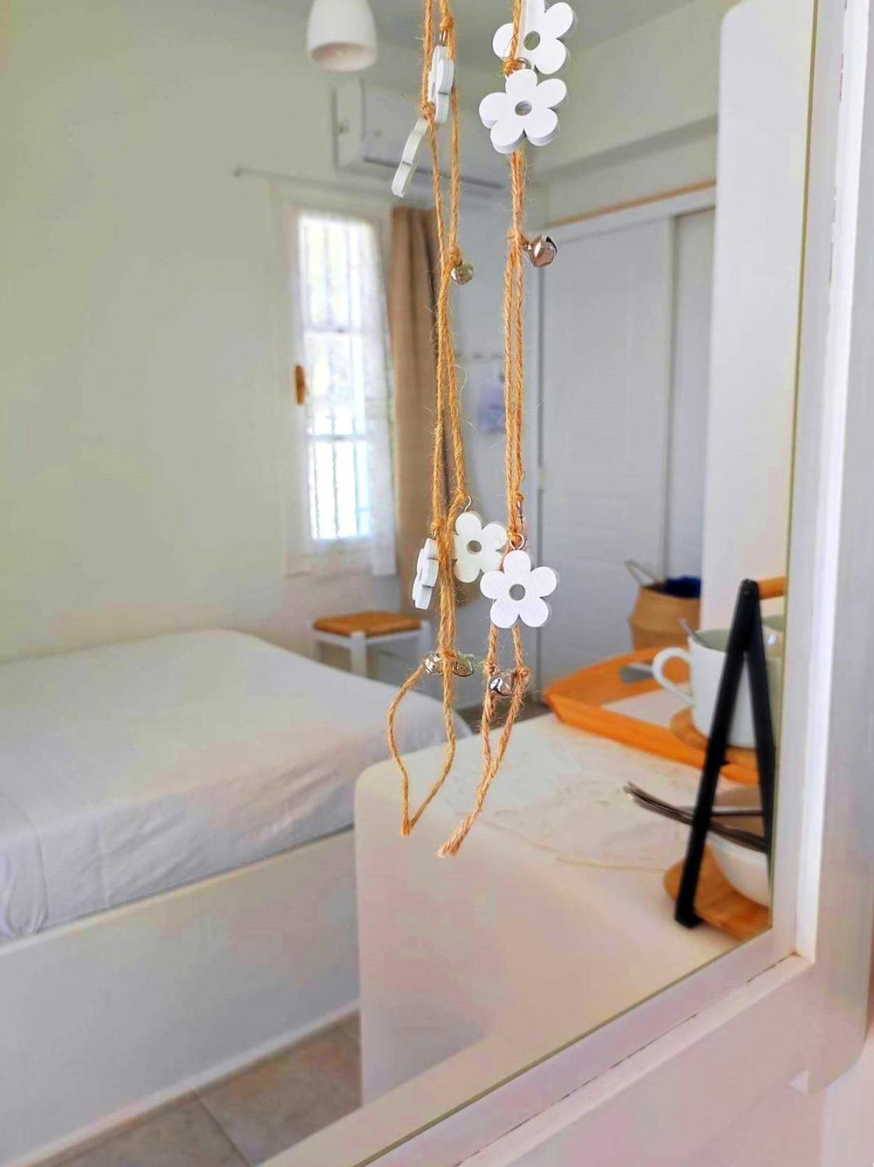 Georgia Rooms Milos Plaka  Exterior foto